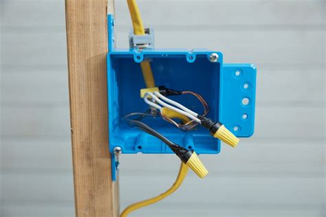 can you splice ground wire in electrical box|how to extend ground wire.